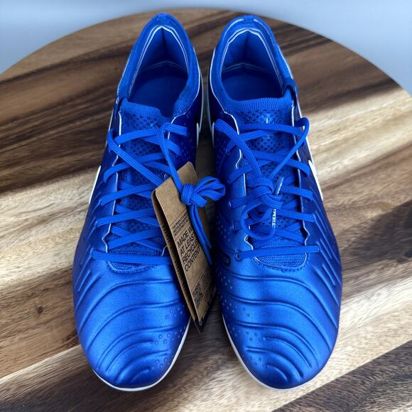 Nike Blue and White Athletic Shoes main image 9
